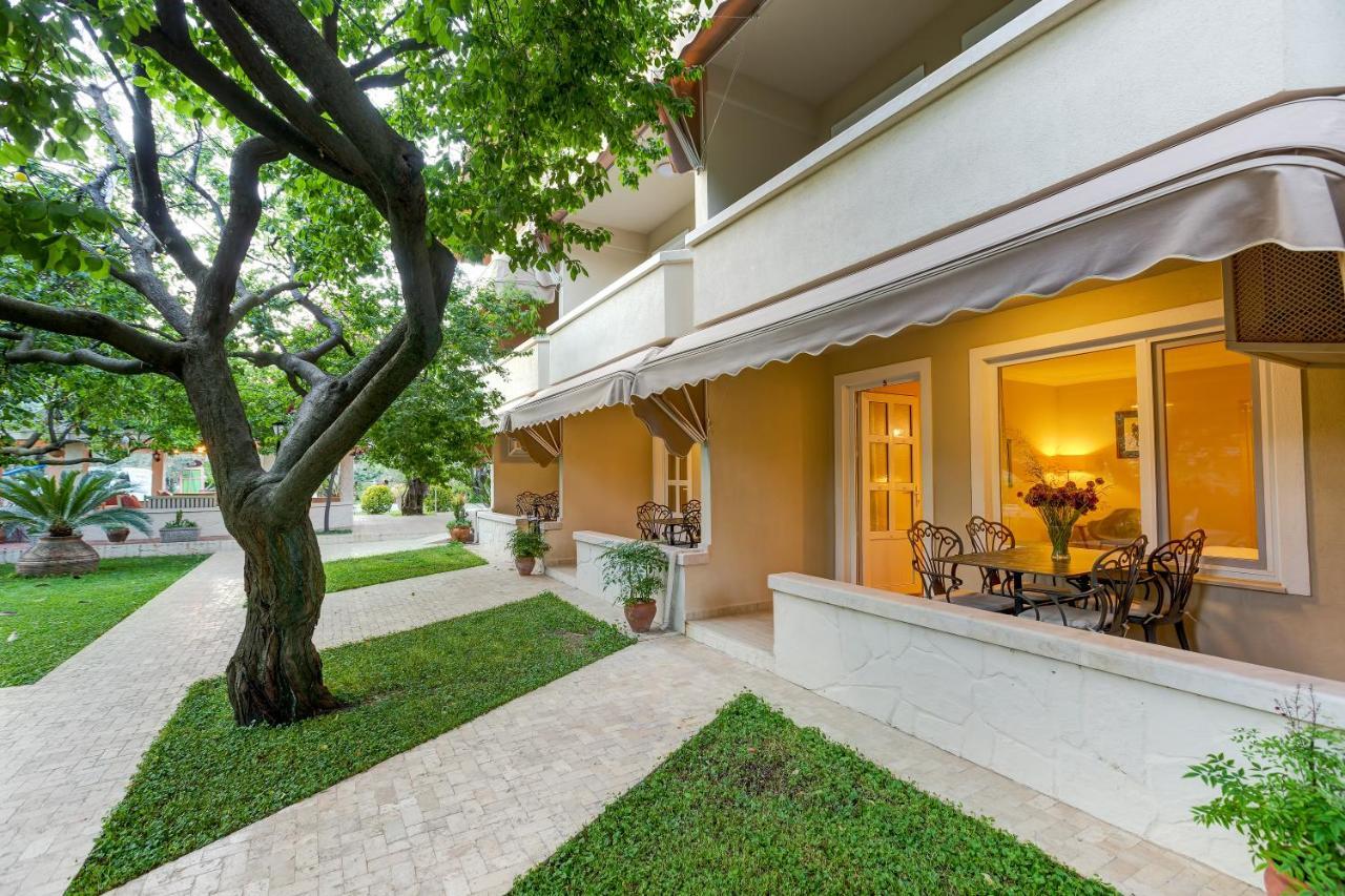 Gurel Garden House Küçükkuyu Exterior foto